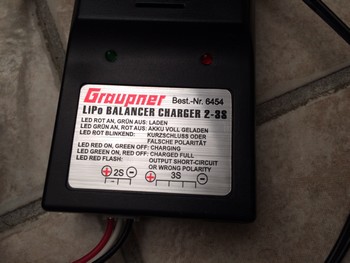 LiPo Balancer Charger