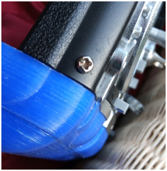 Vis de fixation partie basse